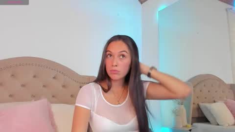 Snapshot of elivayne chatting on March 2026 10:27:02 PM ELIII online show from March 2026 10:27:02 PM