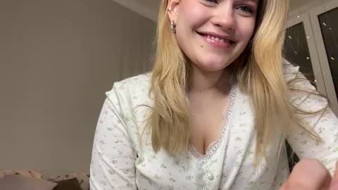 Snapshot of elixiirr chatting on January 2026 07:07:02 PM Stephanie online show from January 2026 07:07:02 PM