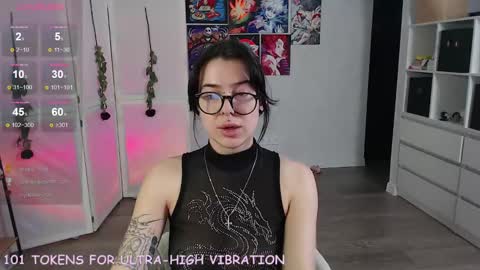 Ari online show from February 2025 06:34:02 PM