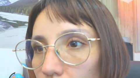 Eliza online show from March 2026 02:04:02 AM