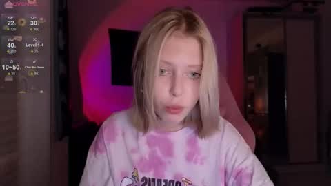 Snapshot of eliza_sadcat chatting on October 2025 04:51:01 PM Elizabeth online show from October 2025 04:51:01 PM