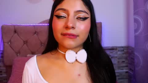 Snapshot of elizabetcooper chatting on January 2025 08:11:01 PM Elizabeth online show from January 2025 08:11:01 PM