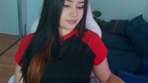 Elezabeth online show from June 2026 07:07:01 PM