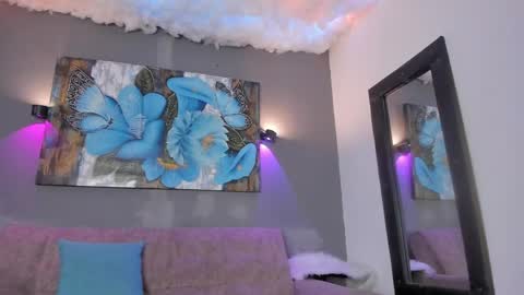 Elizabeth Lamer online show from May 2026 02:50:02 AM