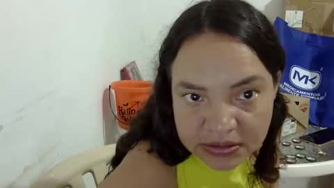 Elizabeth Martinez  online show from April 2026 05:58:01 PM