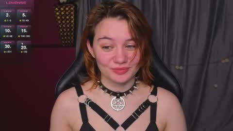 Elizabeth online show from April 2026 08:57:02 PM