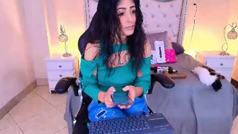 Elizabeth  online show from July 2026 09:28:02 PM