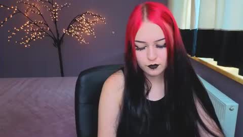 elizabeth_vamp online show from July 2026 07:23:02 AM