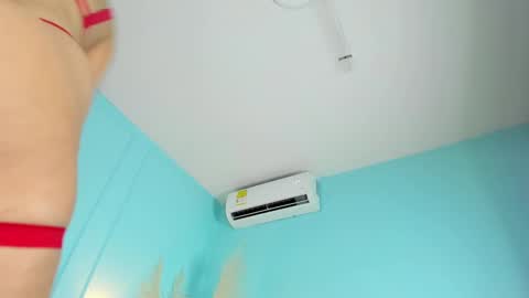 Snapshot of elizabeth_vonsweet chatting on February 2025 07:41:02 PM Eli online show from February 2025 07:41:02 PM