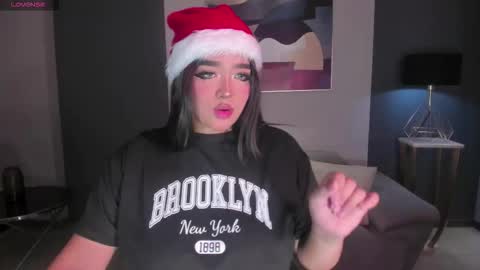 Snapshot of elizabethbennett_ chatting on December 2025 05:09:01 PM Call me Eli online show from December 2025 05:09:01 PM