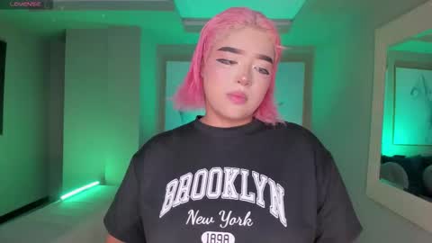 Snapshot of elizabethbennett_ chatting on February 2026 08:06:01 PM Call me Eli online show from February 2026 08:06:01 PM