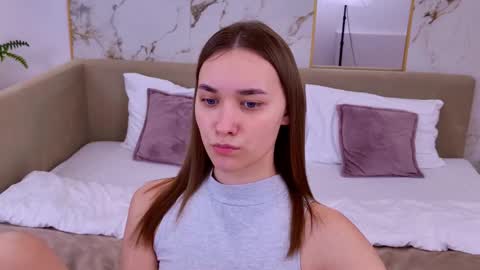 Elizabeth online show from February 2025 10:37:02 PM