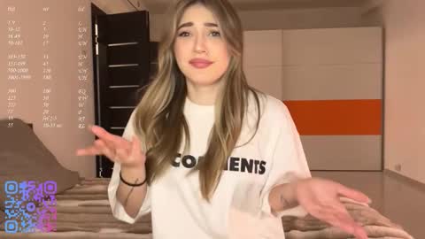 Mia online show from March 2026 05:04:01 PM