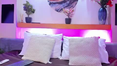   online show from March 2026 01:39:02 PM