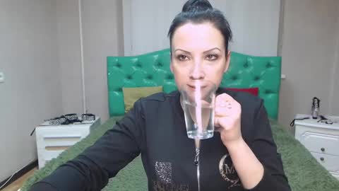 ElizabethSho online show from January 2025 01:52:01 AM