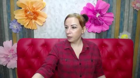 ElizabethSho online show from April 2026 06:14:02 PM