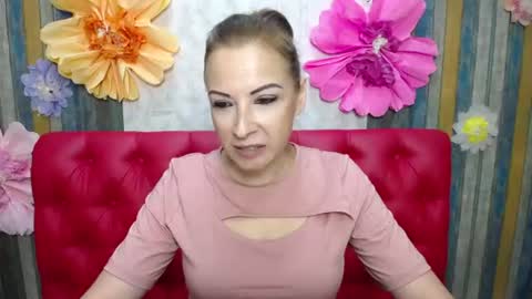 ElizabethSho online show from July 2026 05:09:02 PM
