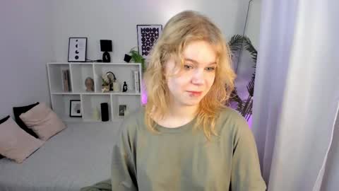 Elizabeth online show from May 2026 05:14:02 AM