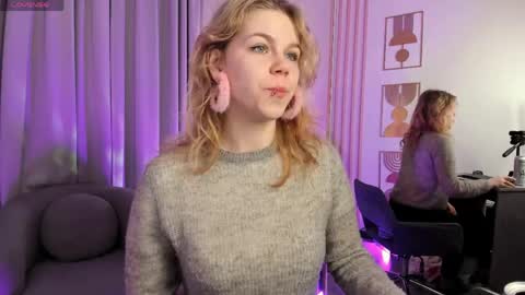 Elizabeth online show from June 2026 05:42:01 AM