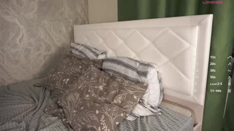 Snapshot of elizamaisy chatting on December 2024 10:41:01 PM Eva online show from December 2024 10:41:01 PM