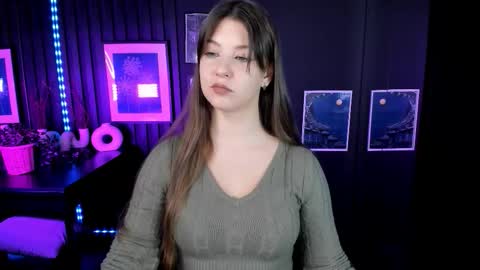 Eliza online show from December 2025 01:20:02 PM