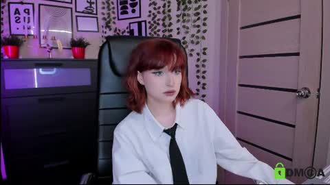 Eliza online show from July 2026 09:53:01 PM
