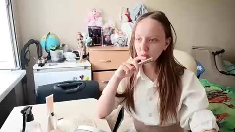 Snapshot of elizarass chatting on July 2026 05:49:02 AM Eliza online show from July 2026 05:49:02 AM