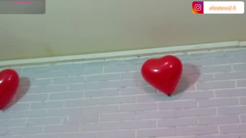 Snapshot of elizatex chatting on April 2026 08:02:01 PM online show from April 2026 08:02:01 PM