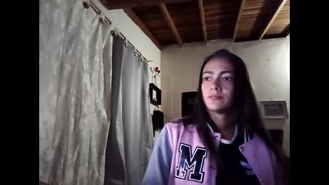 elizka 00 online show from April 2026 03:33:02 AM