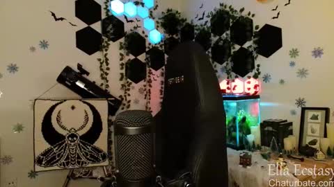 Snapshot of ella_ecstasy chatting on March 2025 02:23:02 AM Ella Ecstasy online show from March 2025 02:23:02 AM