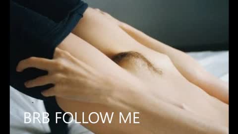 Ella   Give it a thumbs up please its important online show from December 2024 02:58:01 AM