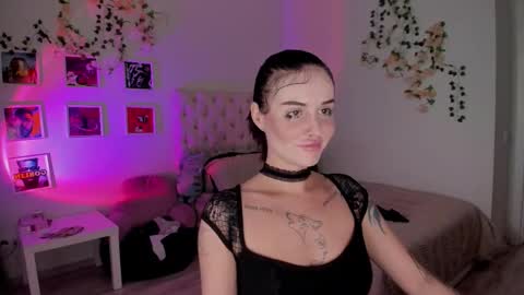 Snapshot of ella_gdss chatting on September 2025 08:49:02 AM ELLA online show from September 2025 08:49:02 AM