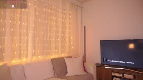 ELLA OWEN online show from January 2025 04:30:01 PM