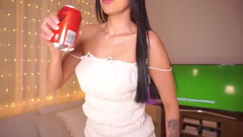 ELLA OWEN online show from January 2025 02:17:02 PM