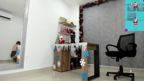 Maria Guys Ill be gone for a few days Ill be back soon online show from December 2024 02:49:02 PM