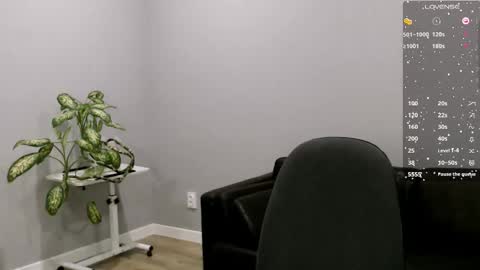 Ella online show from December 2025 07:28:01 AM