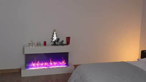 Snapshot of ella_twinkle chatting on February 2026 10:57:02 PM Ella online show from February 2026 10:57:02 PM