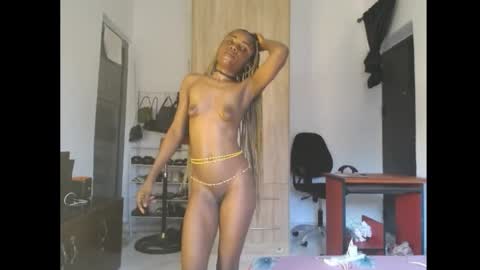 ella online show from May 2026 02:45:01 PM
