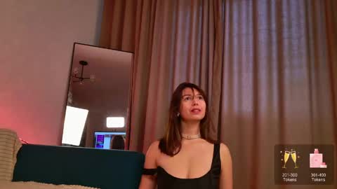 ellacanny online show from May 2026 05:02:02 AM