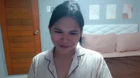 EllaFord online show from June 2026 01:36:01 PM