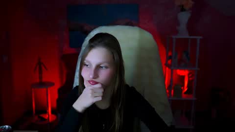 Ella online show from January 2025 05:02:02 PM