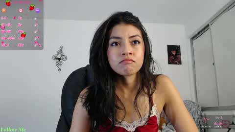 Snapshot of ellajonz chatting on June 2026 03:44:01 AM Ella Amoneth online show from June 2026 03:44:01 AM