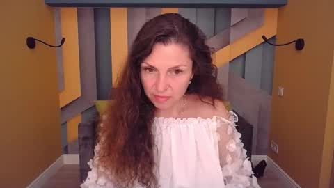 EllaLongs online show from May 2026 11:27:02 AM