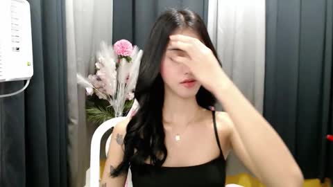 ELLA online show from April 2026 12:55:01 PM