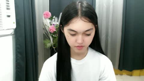 ELLA online show from July 2026 05:52:01 PM