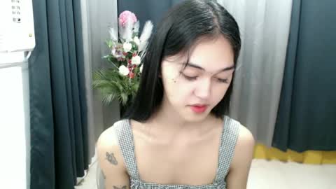 ELLA online show from July 2026 04:09:01 PM