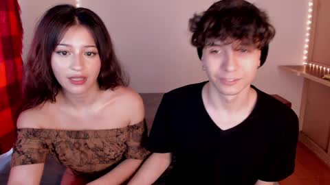 Ella and Cain online show from December 2024 07:43:02 PM