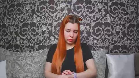 EllaNuar online show from February 2026 02:04:01 AM