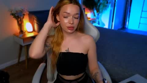 Ella online show from May 2026 06:00:02 AM