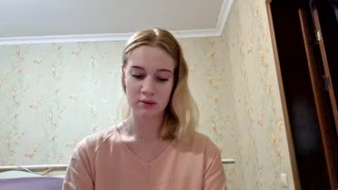 ellaygray online show from July 2026 03:32:02 PM